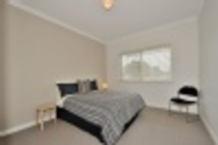 Room 52 of 156