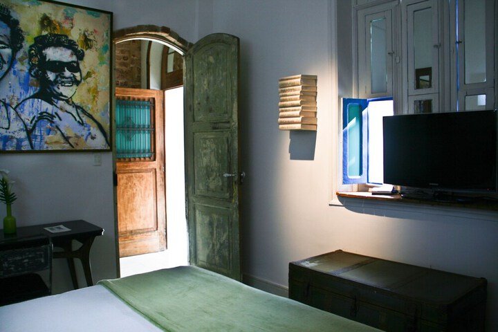 Room 19 of 41
