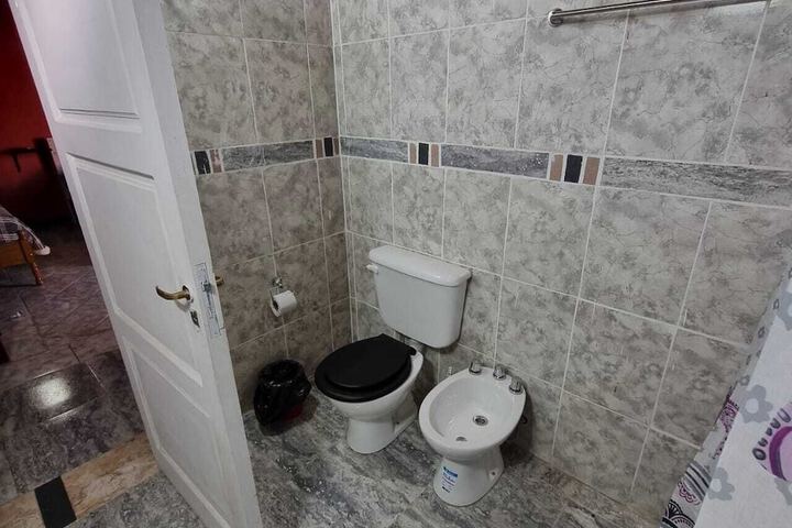 Room 9 of 20