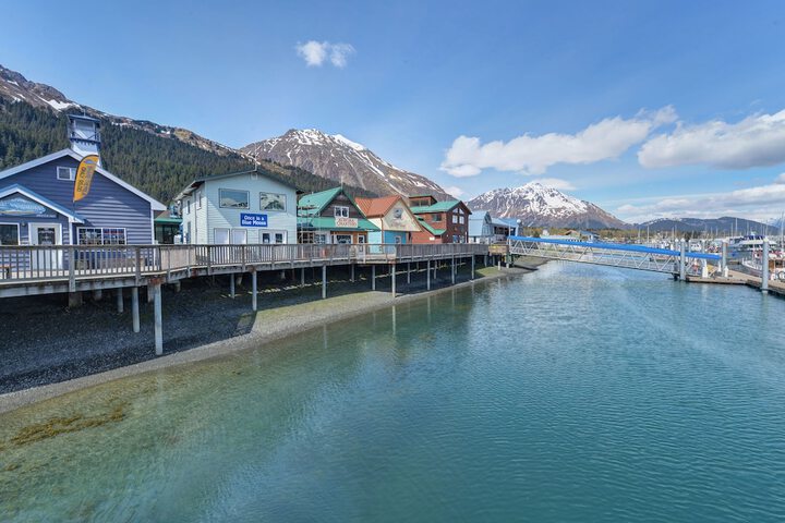 Property Grounds 36 of 41