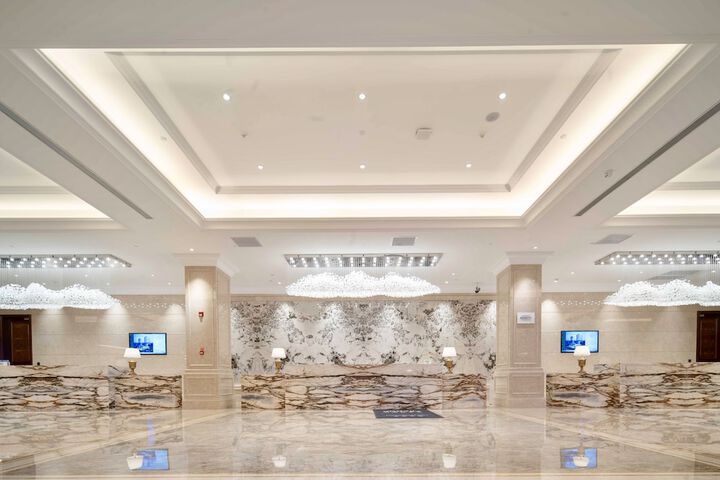 Hotel Interior 4 of 79