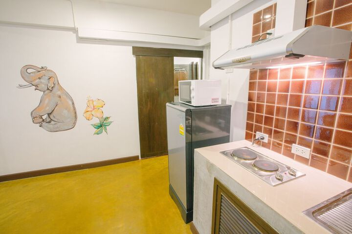 Private kitchenette