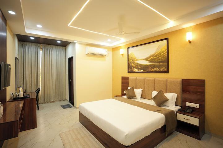 Room 21 of 27
