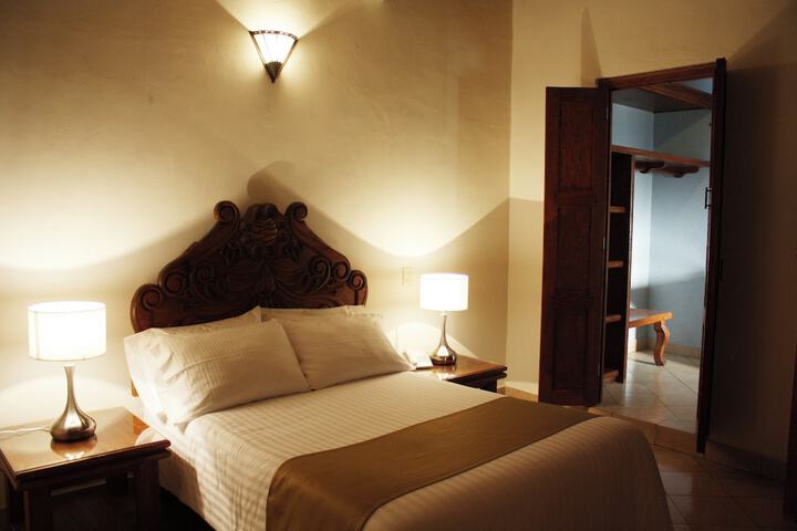 Room 12 of 49
