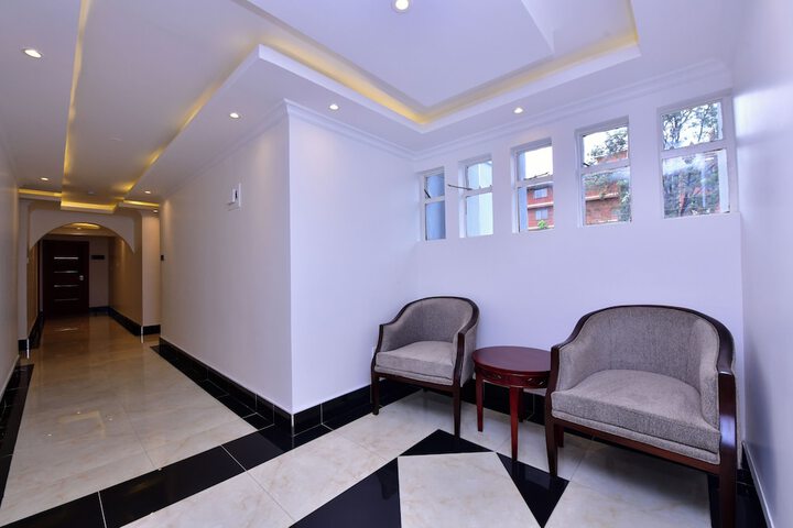 Guest Lobby