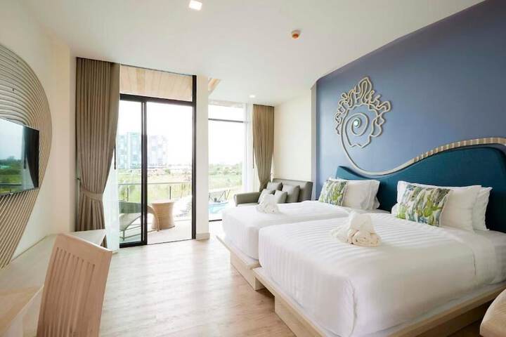 Room 2 of 13