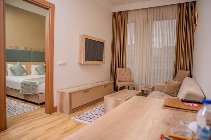 Room 30 of 66