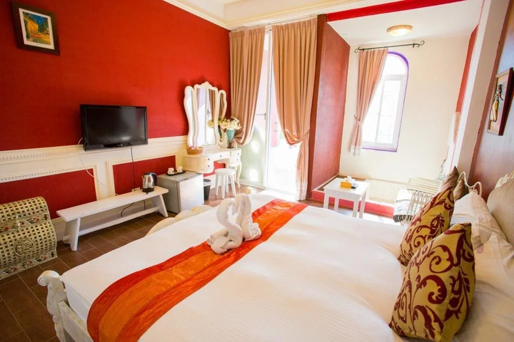 guest_rooms