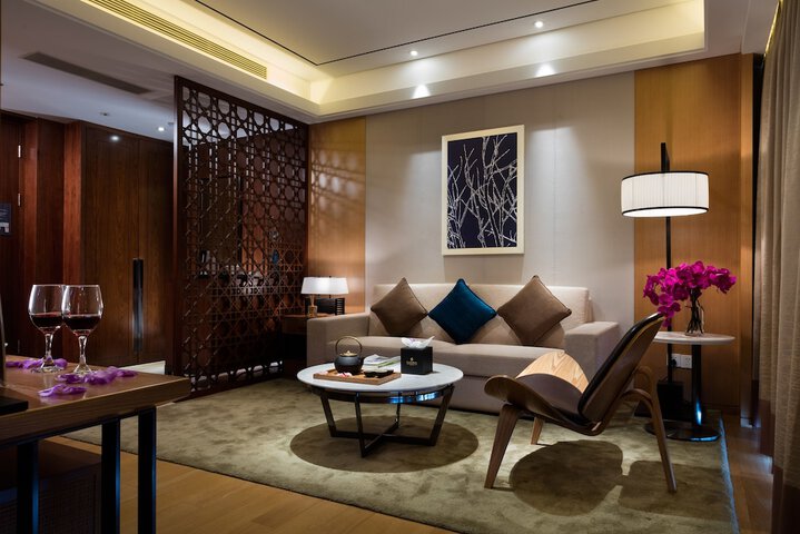 Room 12 of 31