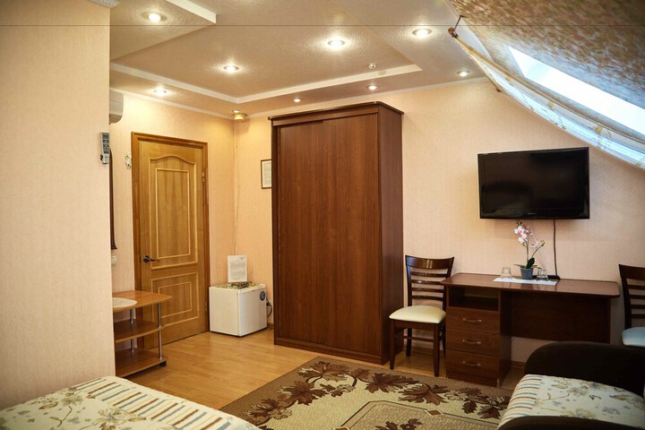 Room 13 of 57