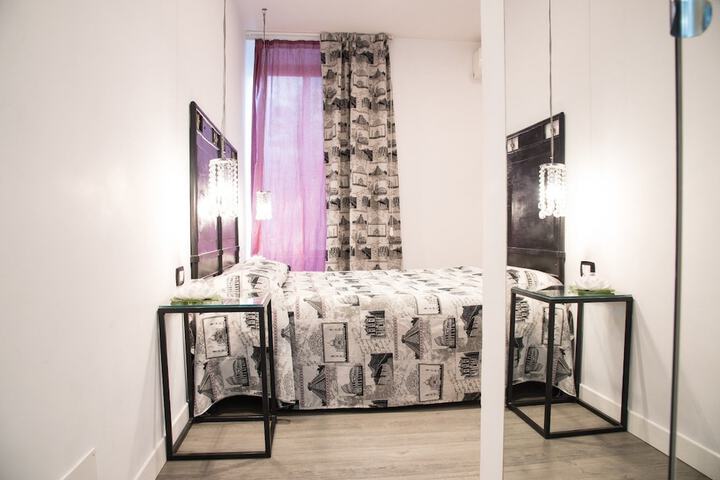Room 12 of 26