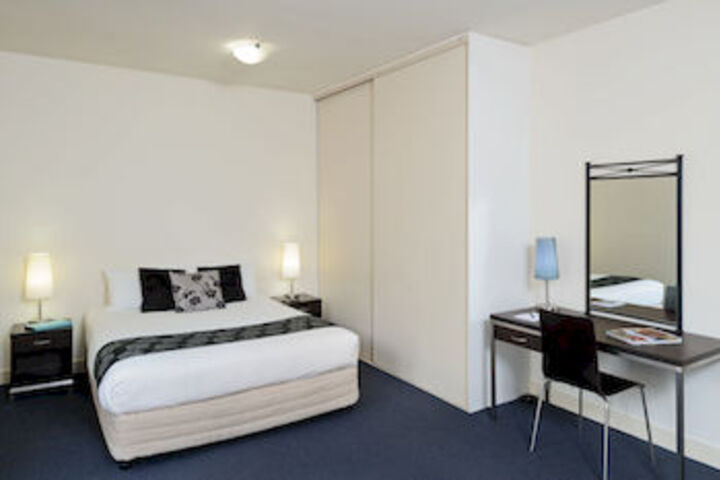 Room 2 of 14
