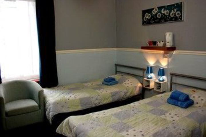 Room 25 of 35