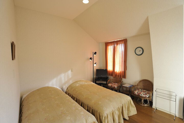 Room 20 of 86