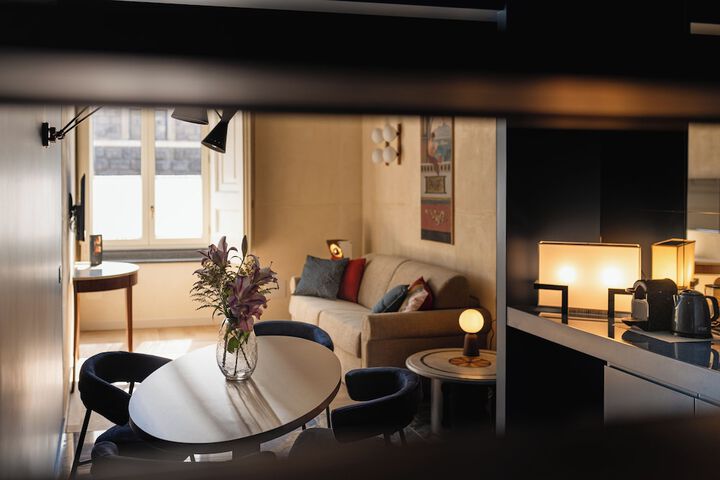 Room 11 of 69