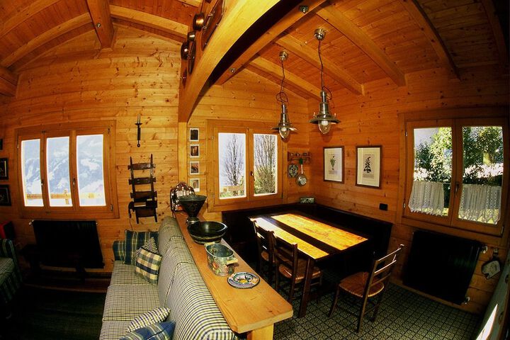 Room 18 of 20