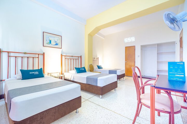 Room 14 of 25