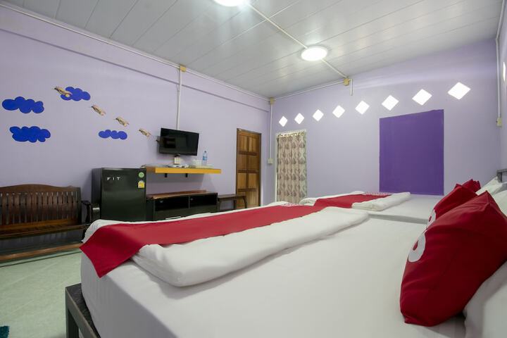 Room 27 of 48