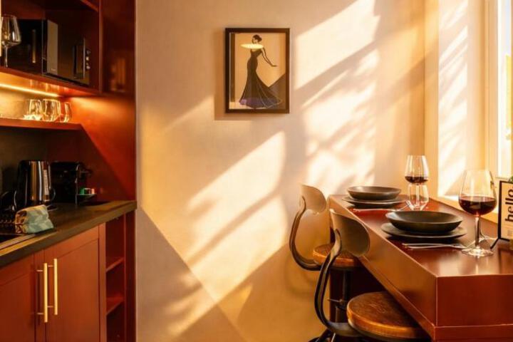 Suite Room