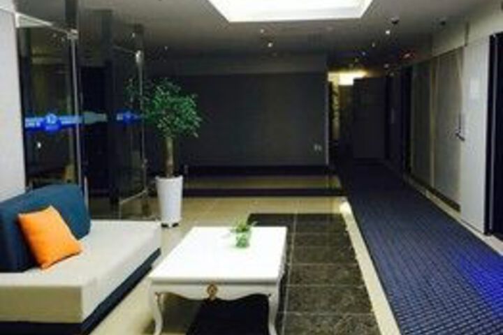 Hotel Interior 13 of 17