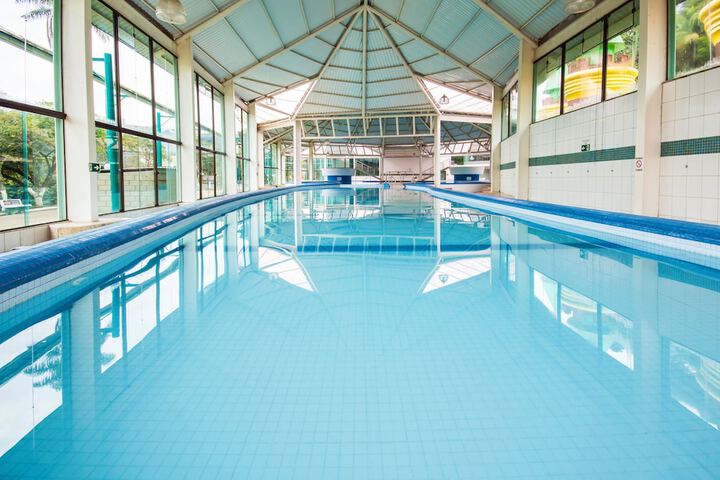 Pools & Facilities