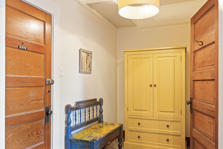 Room 73 of 113