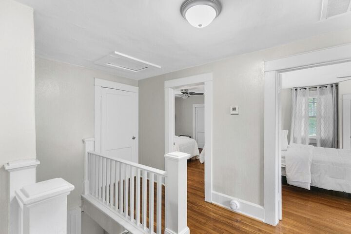 Room 4 of 42