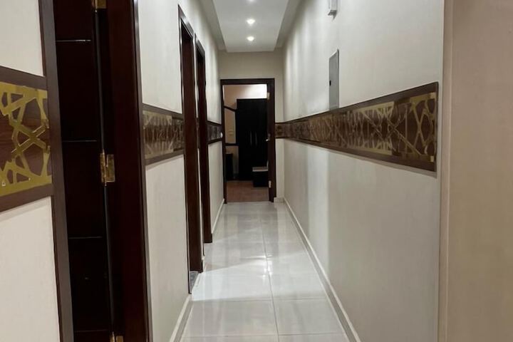 Room 66 of 177