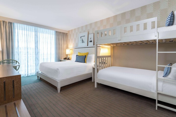 Room 19 of 125