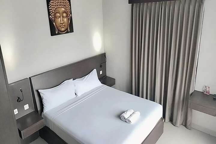 Room 26 of 84