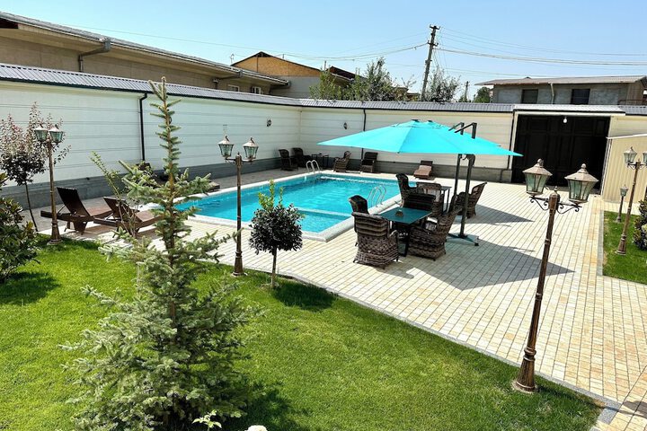 Pool 67 of 93