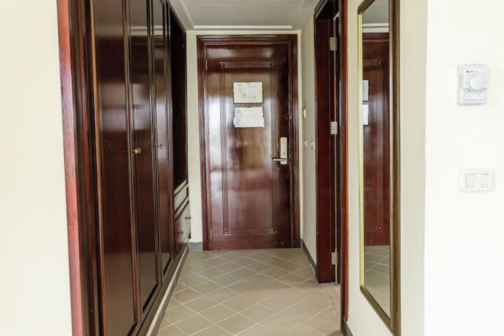 Room 28 of 109