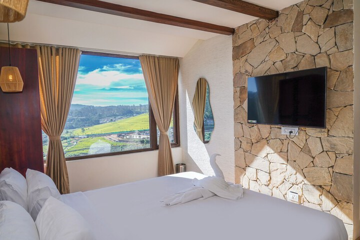 Room 14 of 90
