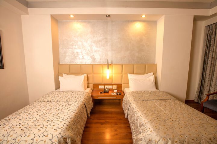 Room 14 of 69