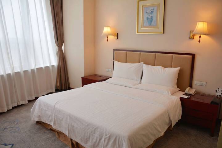 Room 21 of 45