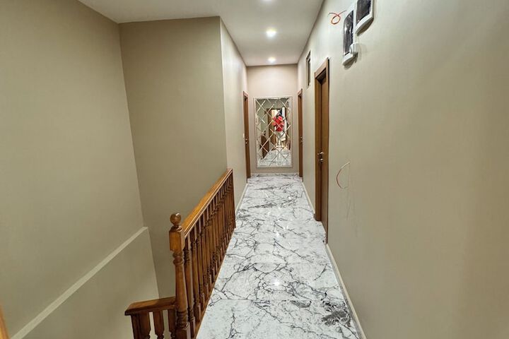 Ballroom/Hall 50 of 72