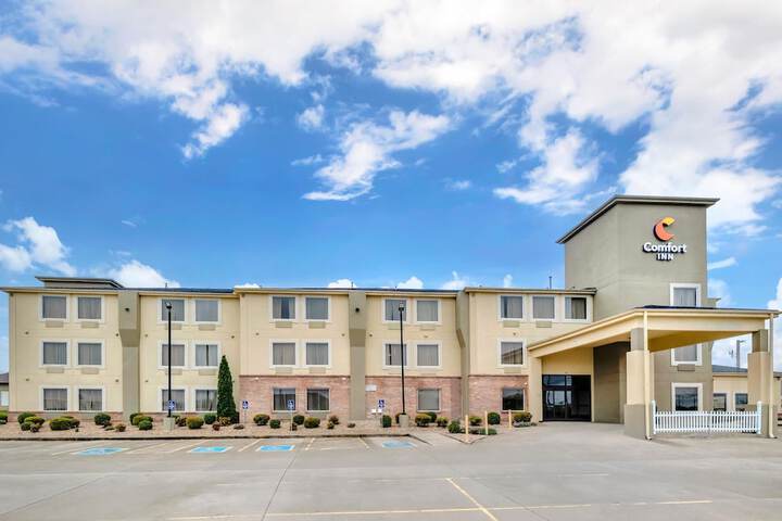 Hotel 80 of 83