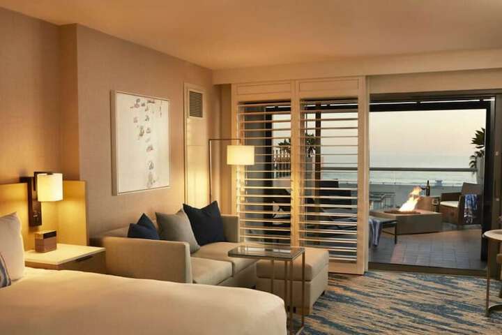 Room 2 of 24