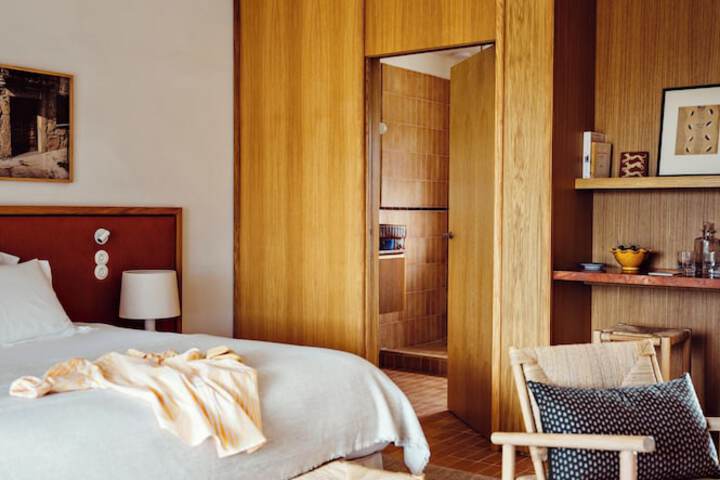 Room 29 of 173