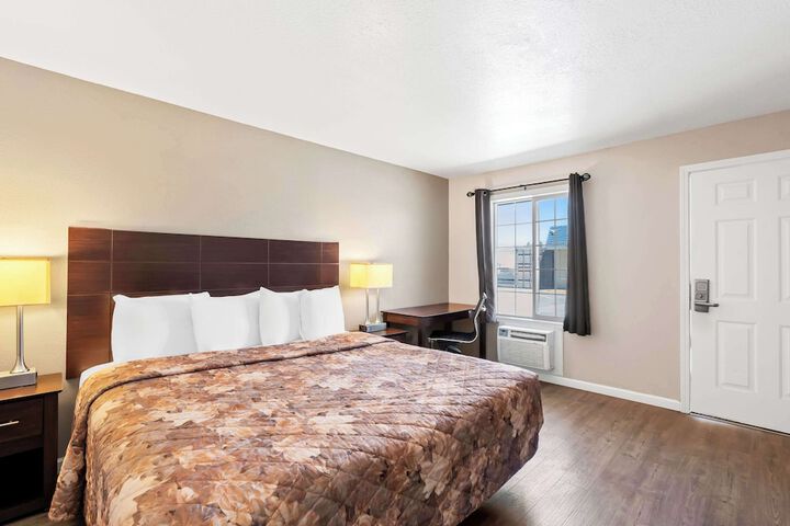 Room 14 of 47