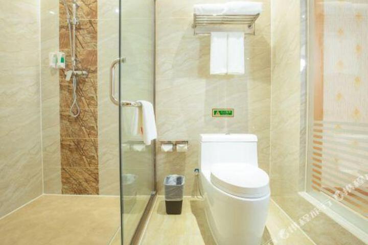 Vienna Classic Hotel (Xian Big Wild Goose Pagoda Jindou)