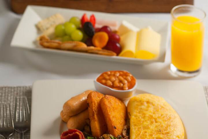 Dining 166 of 199