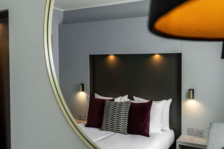 Room 38 of 121