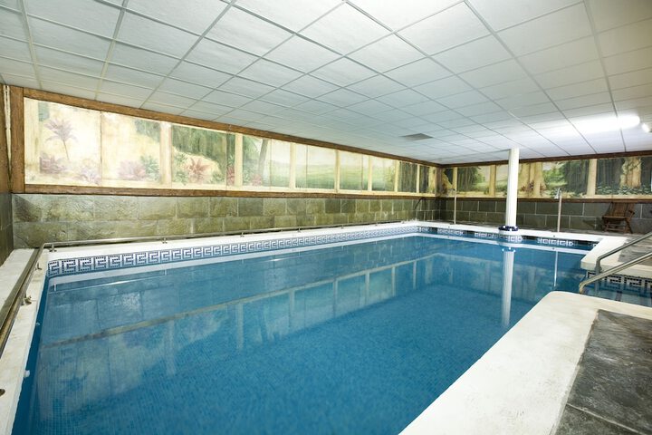 Hotel with Pool