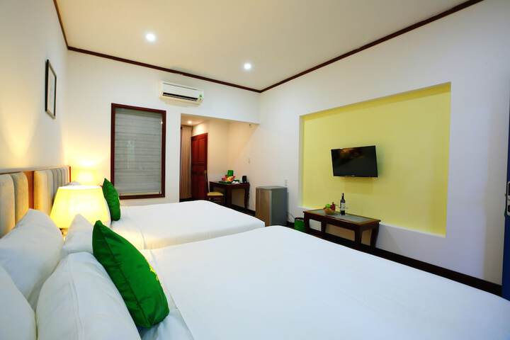 Room 35 of 109