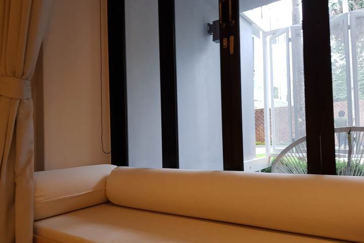 Room 14 of 159