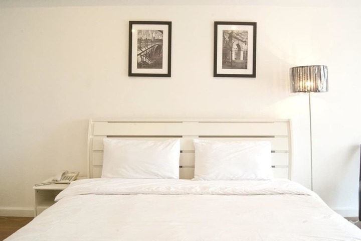 Room 3 of 19
