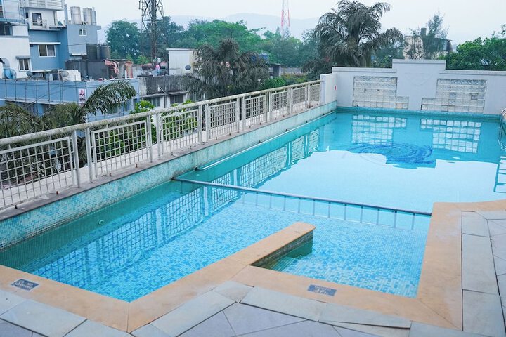 Pool 83 of 114