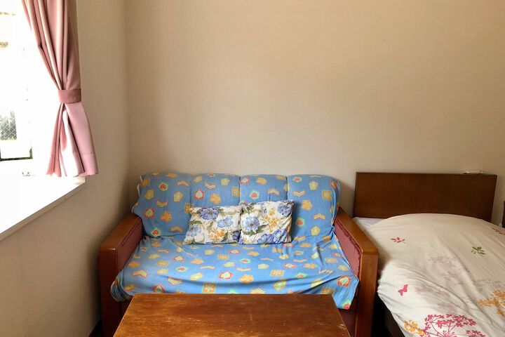 Room 8 of 23