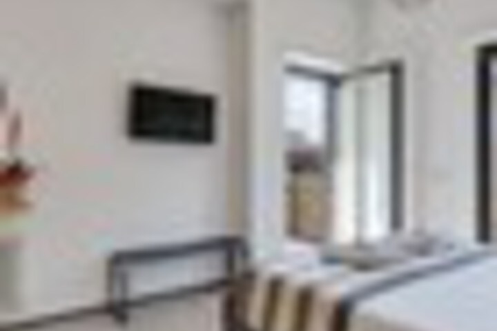 Room 47 of 270